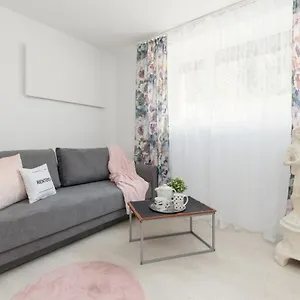 Apartament Affordable Underground Near Pge Narodowy By Renters, Warszawa
